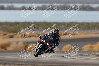 media/Dec-18-2022-SoCal Trackdays (Sun) [[8099a50955]]/Turn 14 (940am)/